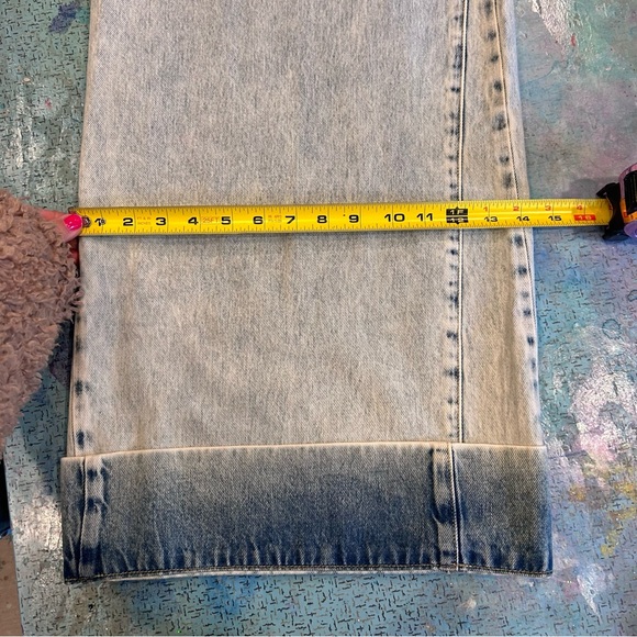 Essential Antwerp Wide Legged Jeans - Picture 12 of 12